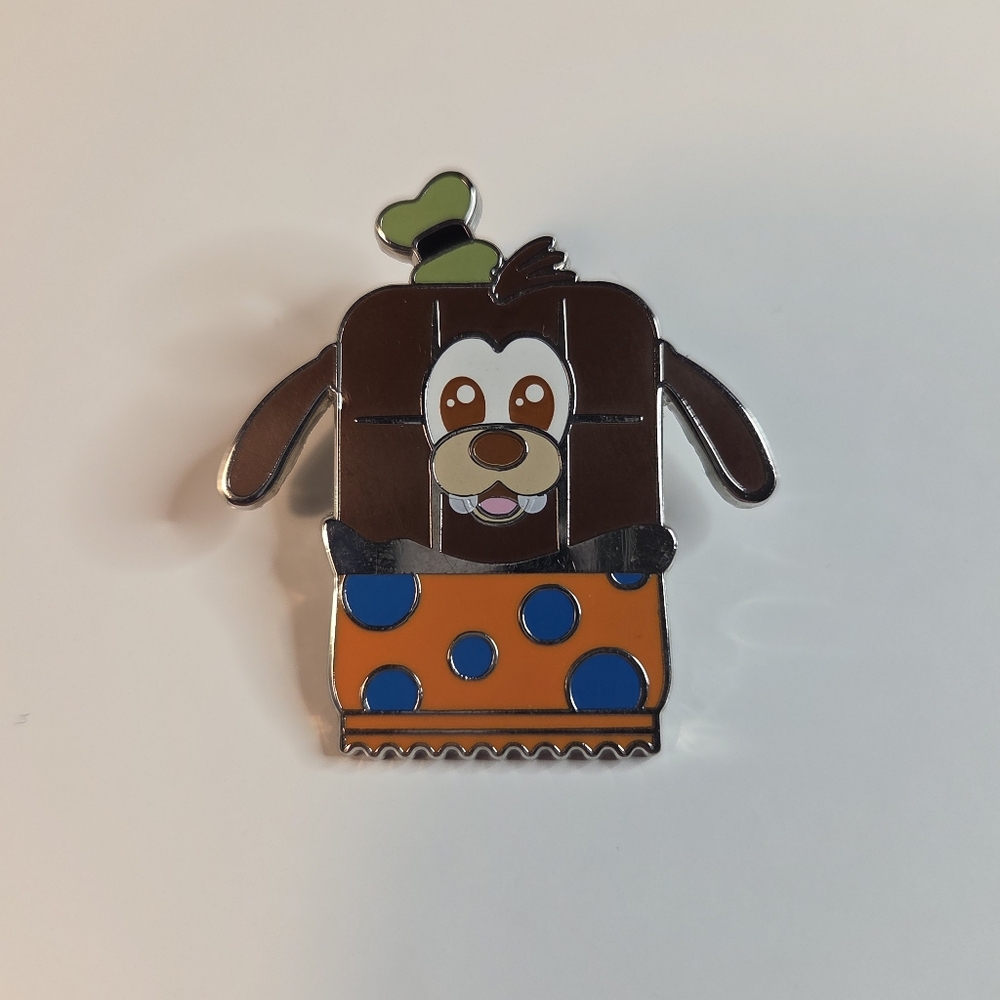 Goofy Chocolate Munchling Pin